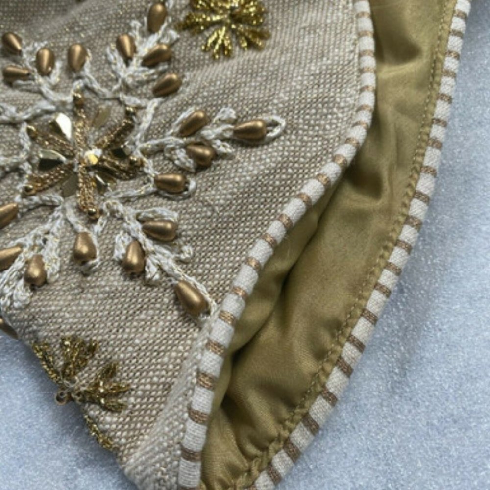 CYNTHIA ROWLEY 25" x 83" Embroidered Wreath Motif Mantel Scarf Christmas XMAS